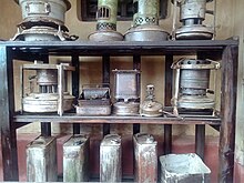 Kerosene lamp - Wikipedia