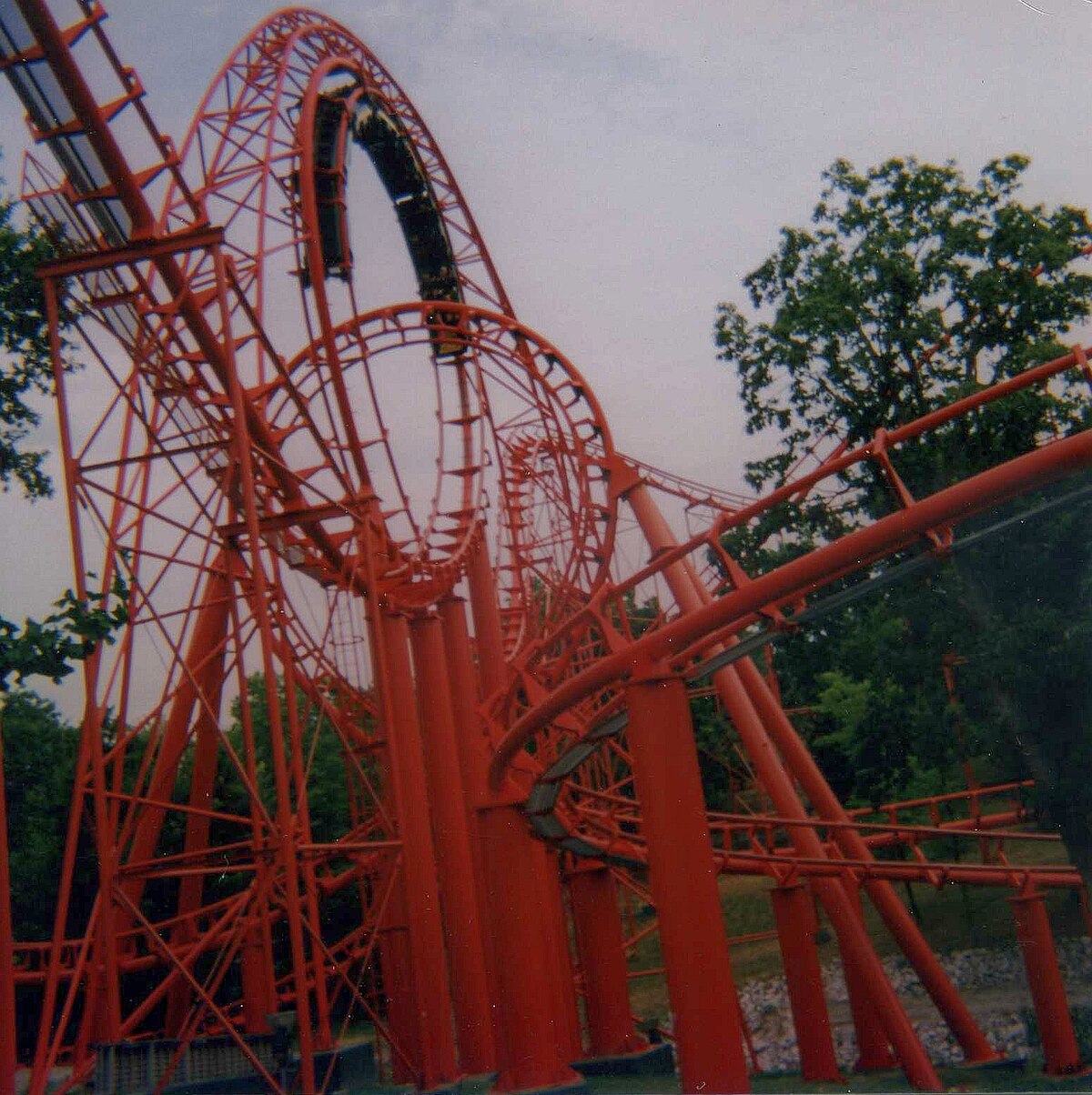 Theme Park Visitor Stops Roller Coaster Mid-Ride so They Can Get Off