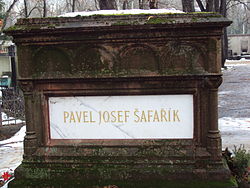 Pavel Josef Šafařík - náhrobek přenesen roku 1900 na Olšanské hřbitovy