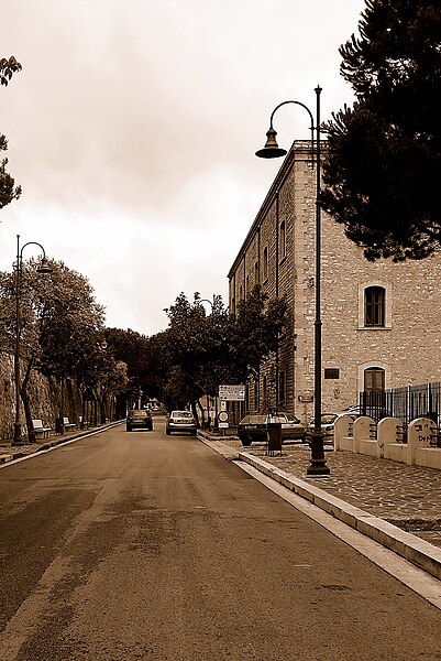 File:Palazzo Adriano^28 - Flickr - Rino Porrovecchio.jpg