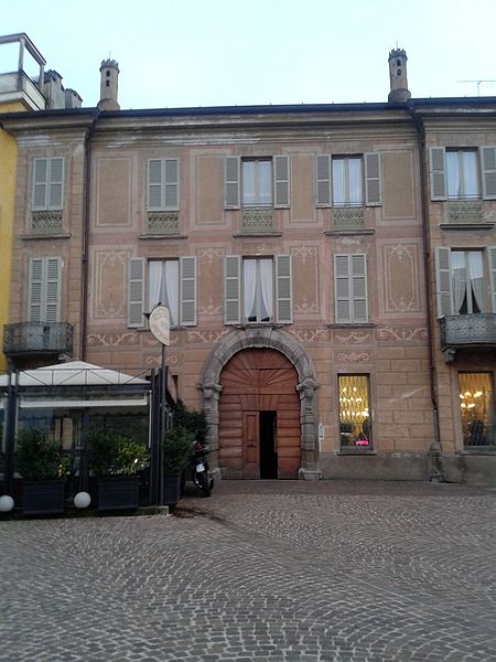 File:Palazzo Nulli Antonioli 2.jpg