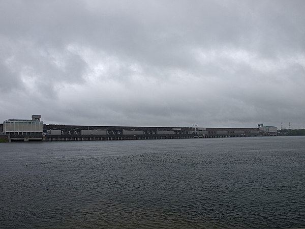 Panorama of the dam from the U.S. side