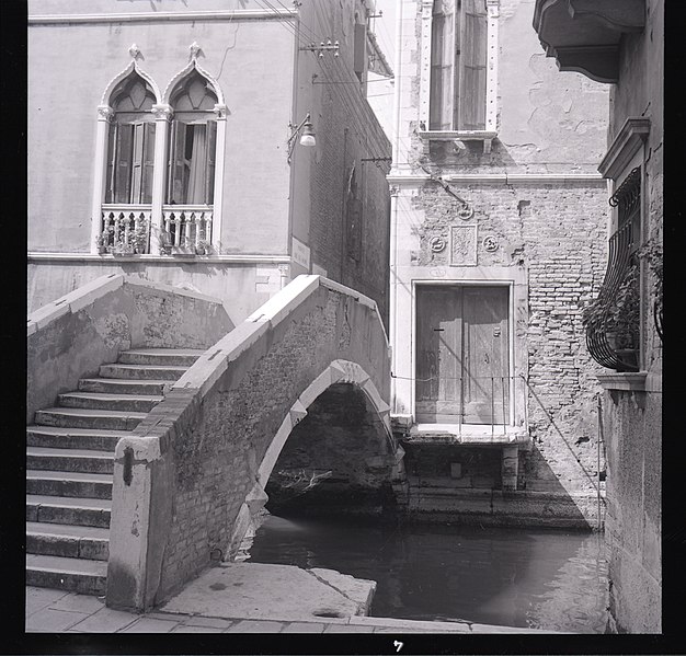 File:Paolo Monti - Servizio fotografico - BEIC 6336923.jpg