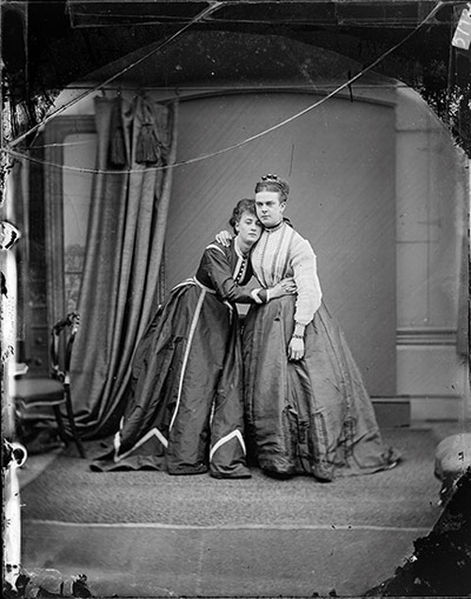 File:Park and Boulton (Fanny and Stella) uncropped.jpg