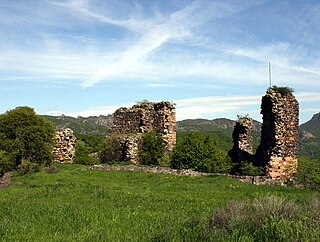 Partskhisi castle ruins (Photo A. Muhranoff, 2011).jpg