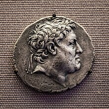 Pergamon - king Eumenes II - 197-158 BC - silver tetradrachm - head of Philetairos - Athena - London BM 1852-0902-28.jpg