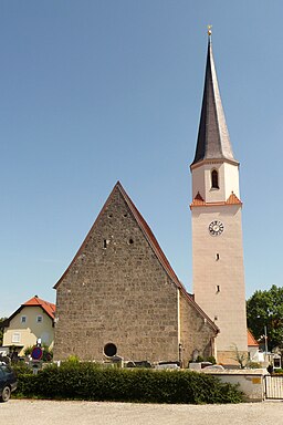 Die Nebenkirche St. Johannes Ev. u. St. Ägidius in Unterneukirchen