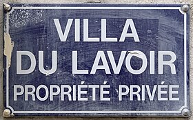 Voir la plaque.