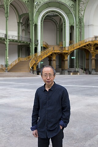 <span class="mw-page-title-main">Huang Yong Ping</span> French artist