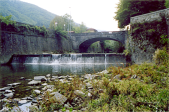 A bridge over the Reno river