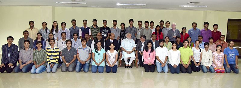 File:Prime Minister Narendra Modi meeting the young scientists in Pune.jpg