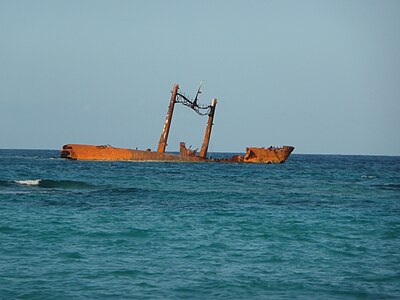 Punta Cana Astron gemi enkazı 2.jpg