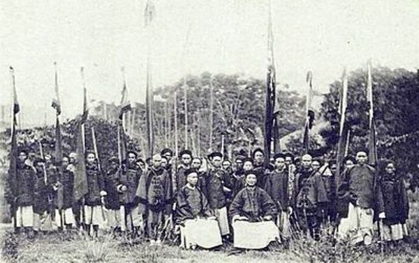 Chinese regular soldiers photographed during the Sino-French war