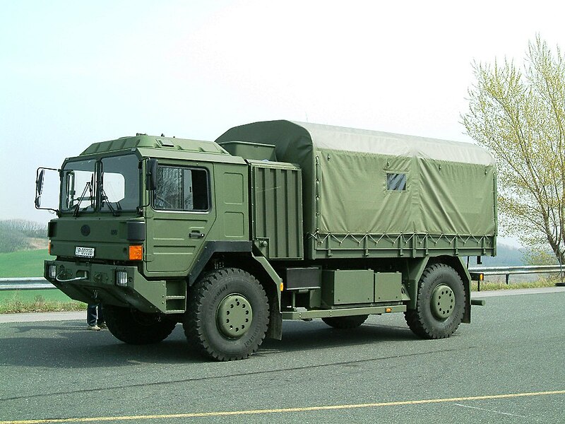 Rába (Magyar Vagon- és Gépgyár) 800px-R%C3%A1ba_H-14_terepj%C3%A1r%C3%B3_kamion