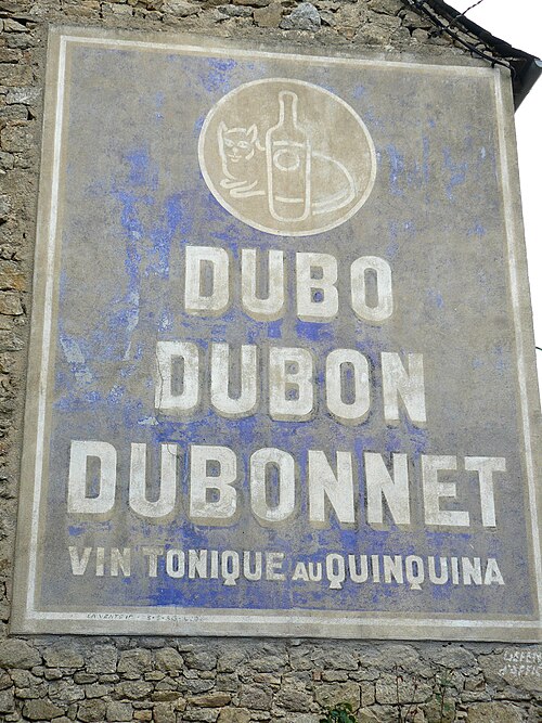 Cassandre's advertisement for Dubonnet aperitif uses wordplay and a progression of three items.