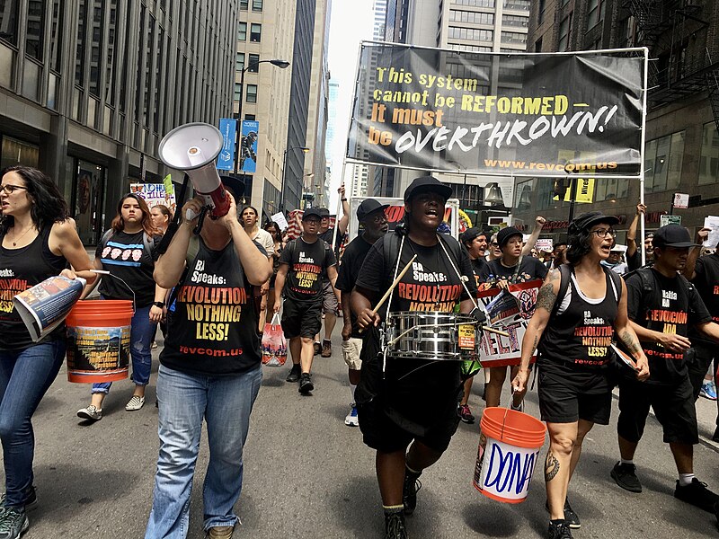 File:Revcoms-at-immigration-march-Chicago-2019.jpg