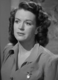 Rosemary DeCamp dans Blood on the Sun.jpg