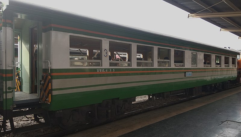 File:SRT Passenger car at Bangkok Railway Station-51.jpg