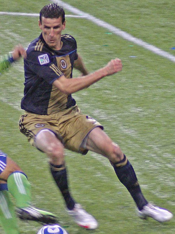 Le Toux playing against Seattle