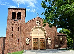 St. Anthony's Church - Des Moines, Iowa 01.jpg