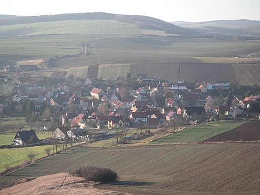 Steinthaleben aus Richtung Osten