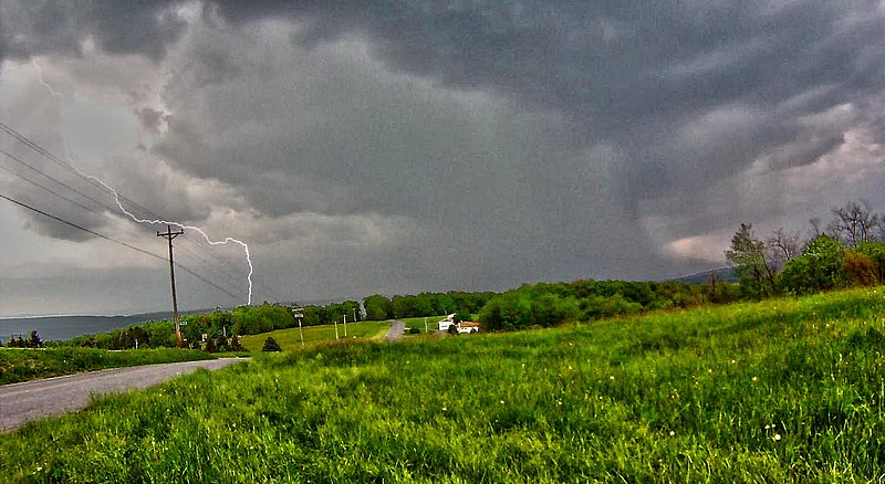 File:Stormy Skies - panoramio (12).jpg