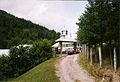 Zufahrt zur alten Kirche im Dorf Șuta (2001)