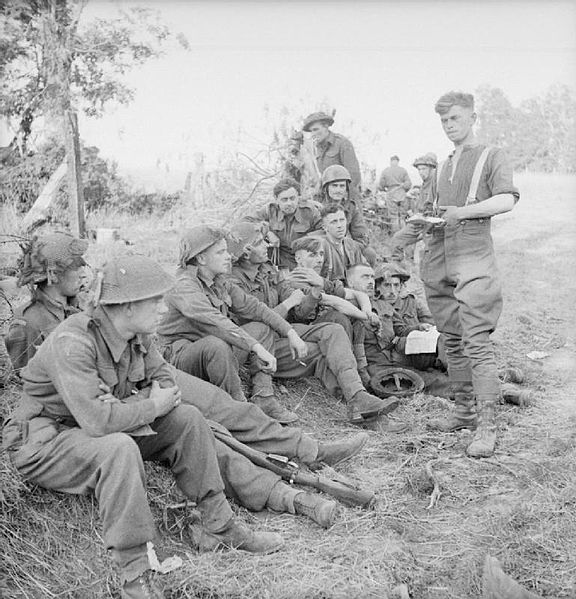 File:The British Army in the Normandy Campaign 1944 B7570.jpg