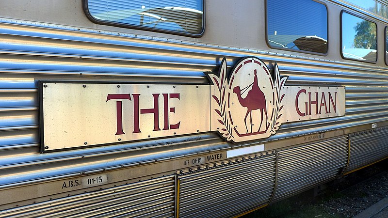 File:The Ghan, Alice Springs, 2015 (13).JPG