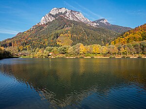 Röthelstein mit dem Tieberteich im Vordergrund