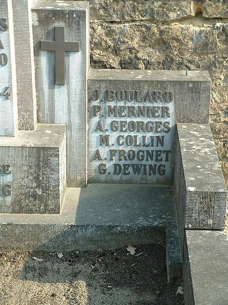 File:Tontelange - Monument Gestapo 1944 - Scripture Right - Bernard Piette.jpg