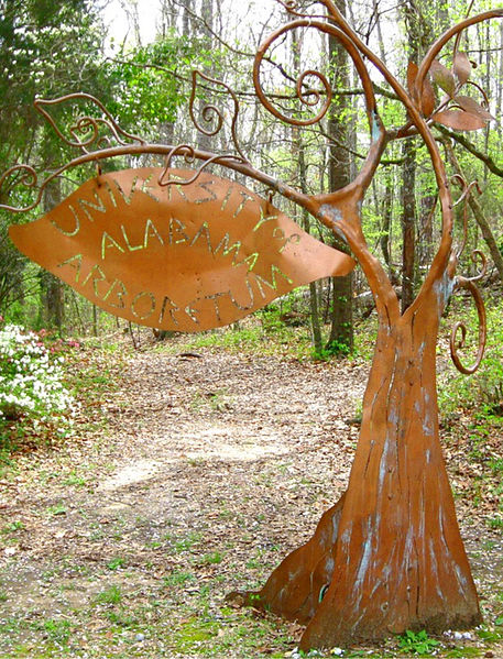 File:Univ of Ala Arboretum Sign.jpg