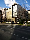 Thumbnail for File:Universidad Finis Terrae, Santiago 2.jpg