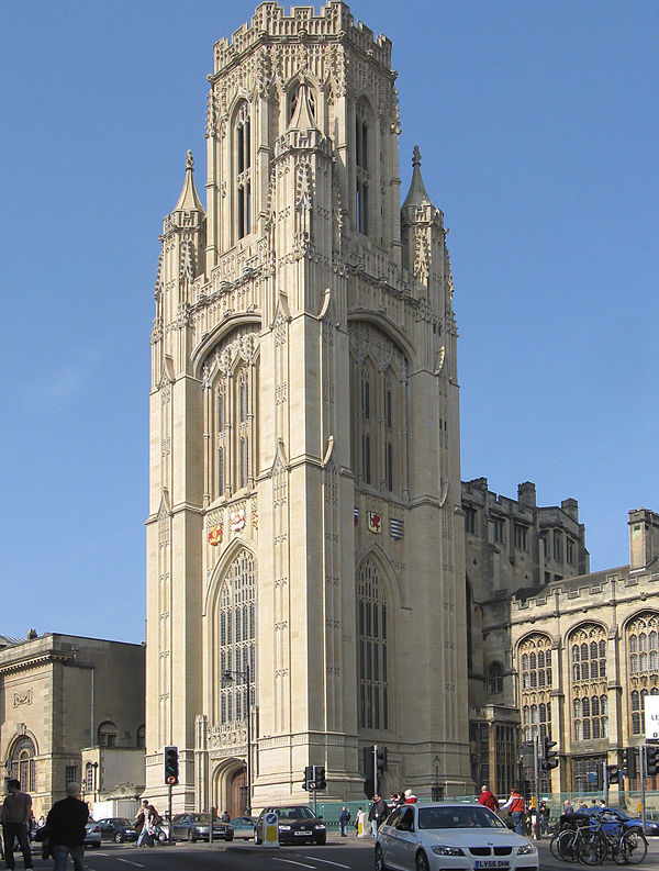 Wills Memorial Building (Schools of Law and Earth Sciences) on Park Street, Bristol. The tower was cleaned in 2006–2007.