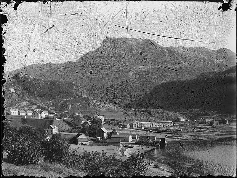 File:View of Stongfjorden ca 1907-1923.jpg