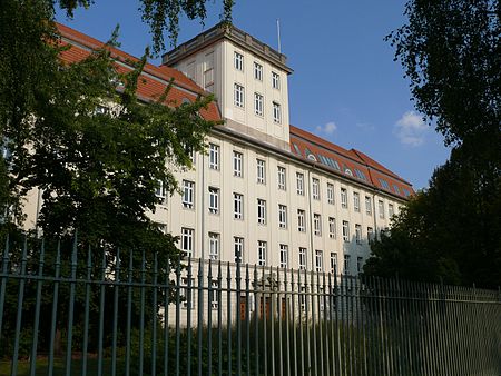 Wedding Lütticher Straße Beuth Hochschule