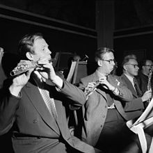 Ørnulf Gulbransen vlevo, při cvičení na Universitetets Aula, 1953.