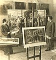 משה רוזנטליס עובד על עבודת הדיפלומה באקדמיה בווילנה, 1950