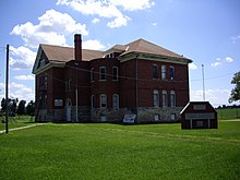 Burns Union School, now Burns Community Museum (2010) 1905 Burns Union School.jpg