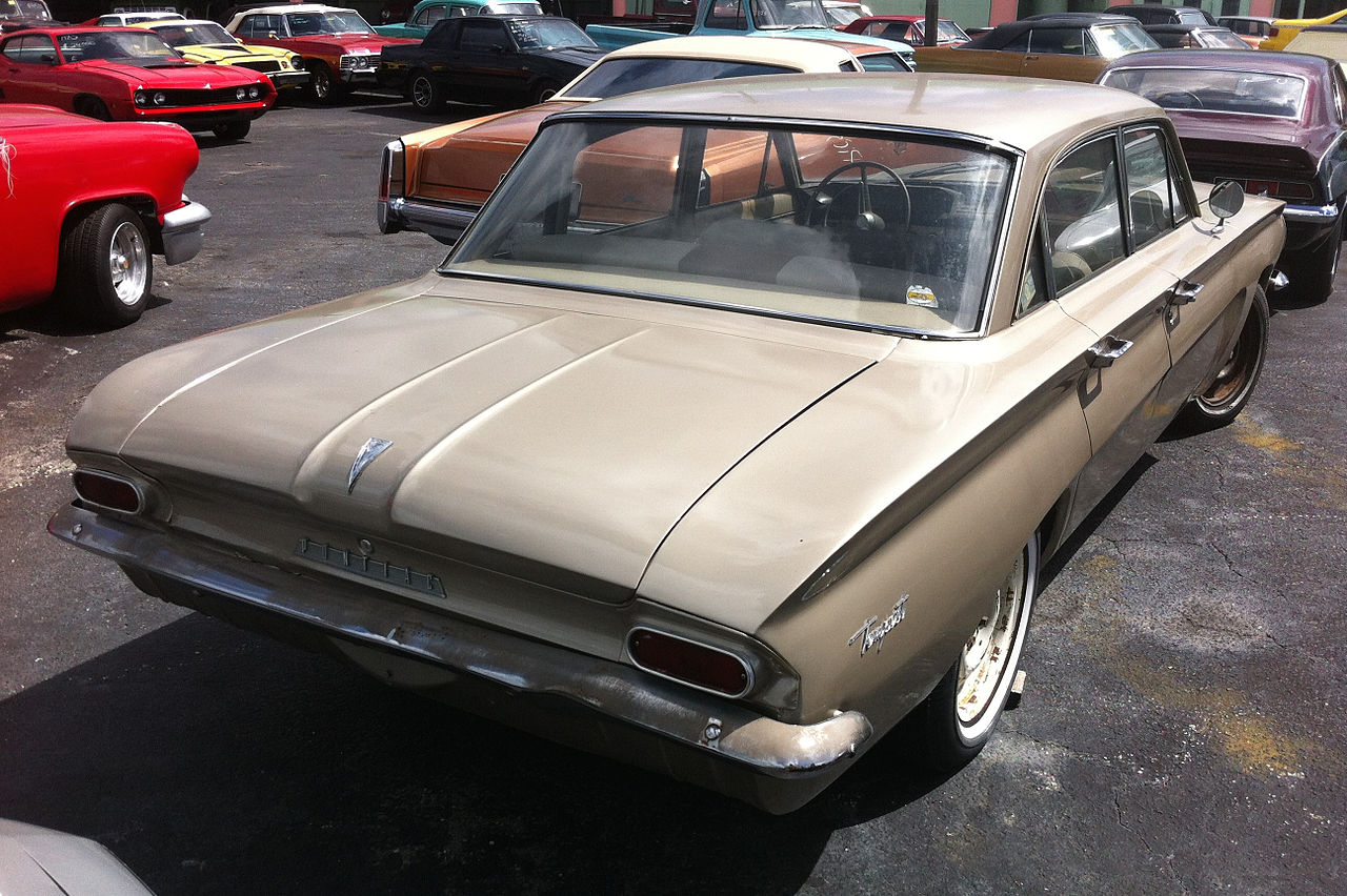 Image of 1962 Pontiac Tempest base model 4-door