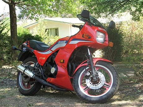 Kawasaki GPZ750