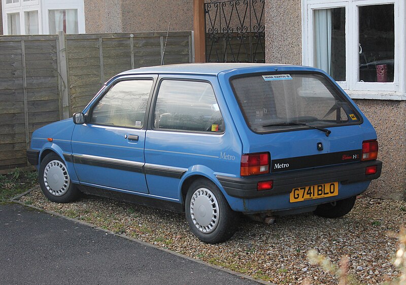 File:1990 Rover Metro 1.3 Clubman L (12526701495).jpg