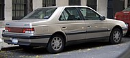 Американский Peugeot 405 S 1991 года выпуска (доступен в прошлом году, видна слегка измененная задняя часть)