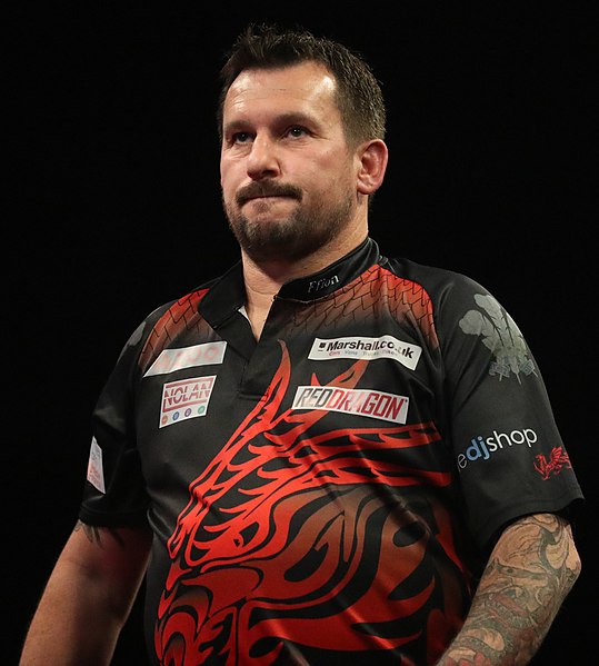 File:2022-06-13 Play-offs (2022 Premier League Darts) by Sandro Halank–038.jpg