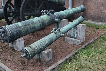 Московські гармати XVII ст. Із зібрання Артилерійського музею у Санкт-Петербурзі