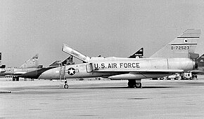 52fg-F106B-57-2523.jpg