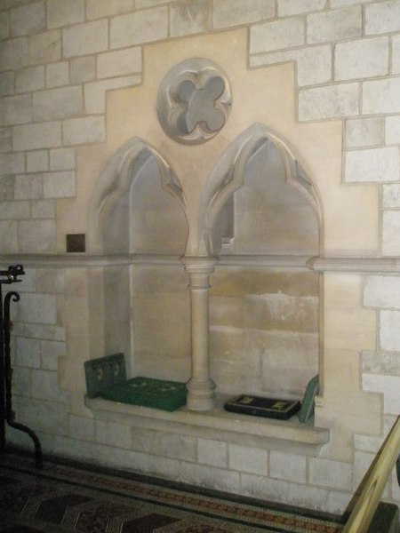 File:Alcove by the altar at St John the Baptist, Greatham - geograph.org.uk - 1530919.jpg