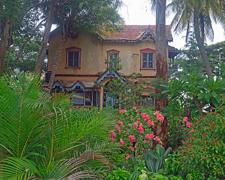 File:An old house on Jhansi Lakshmibai Road, Mysore.jpg