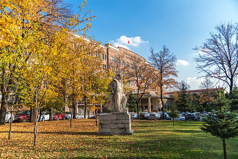 File:Ankara Üniversitesi 11.jpg