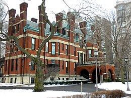 House on North Avenue appearing in the novel Archbishops House Chicago.JPG